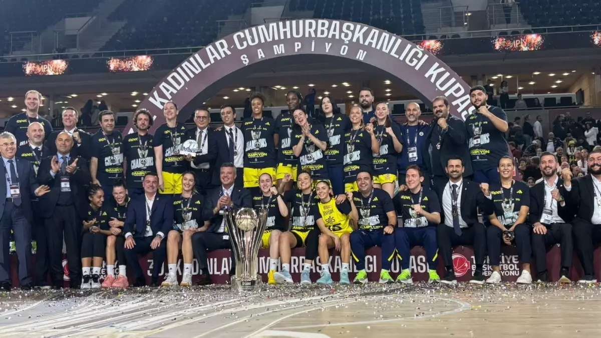 Fenerbahçe Opet, Kadınlar Cumhurbaşkanlığı Kupası’nı 104-77 Skorla Alarak Tarihe Yazdı