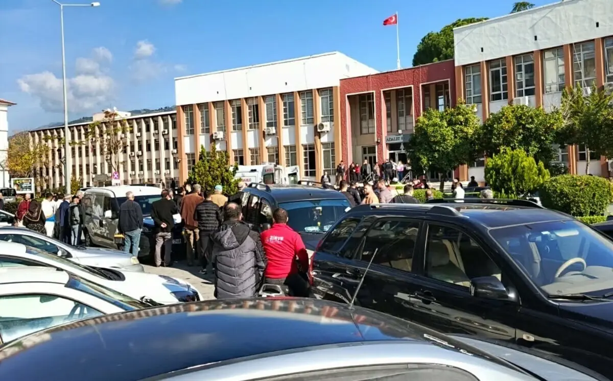 Aydın’da boşanma aşamasında bıçaklı saldırı