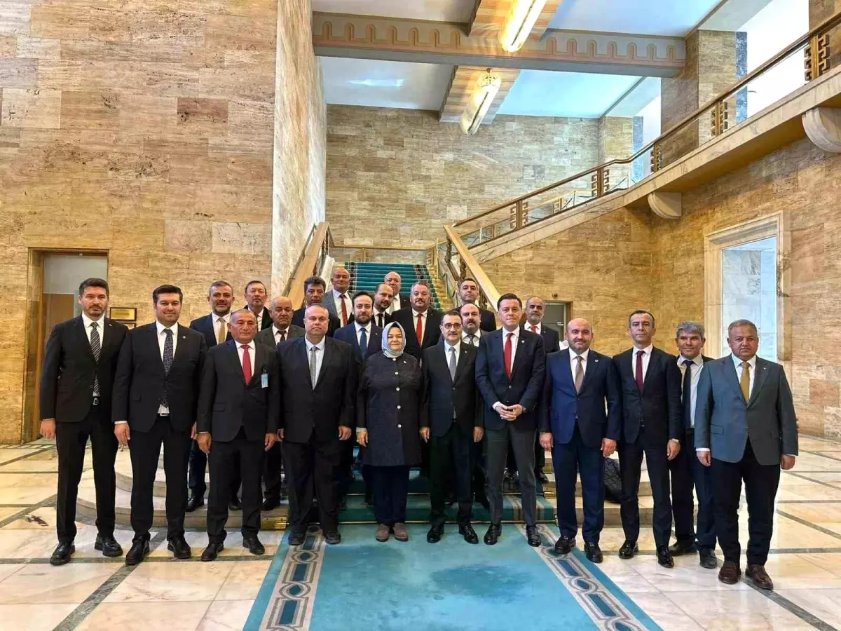 AK Parti Eskişehir’de Önemli İstişare Toplantısı: Yarınlara Yönelik Stratejik Adımlar