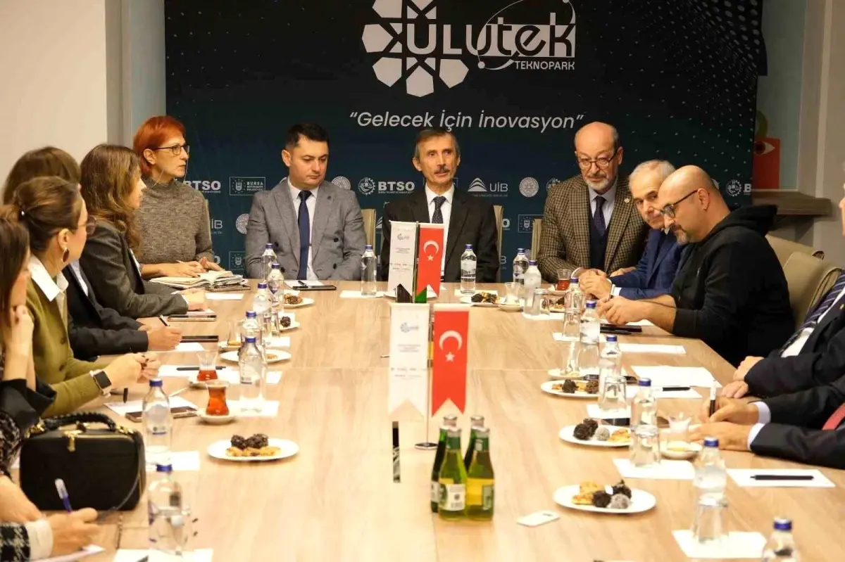 ULUTEK Teknopark’ta Üniversite‑Sanayi İş Birliği Zirvesi: Bursa’nın Ar‑Ge Gücü ve Yeşil Dönüşüm Stratejileri Masada