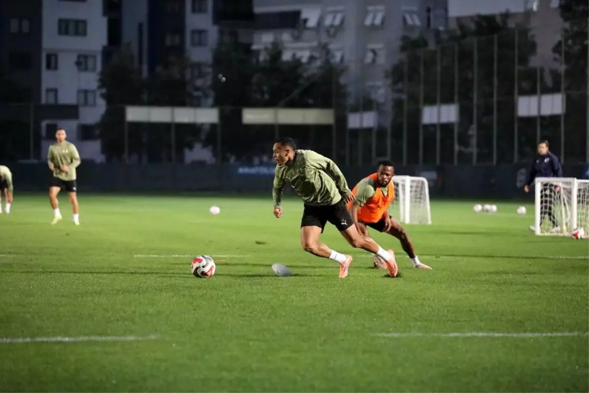 Corendon Alanyaspor, Antalyaspor Maçı Hazırlıklarına Hızlı Bir Şekilde Başladı