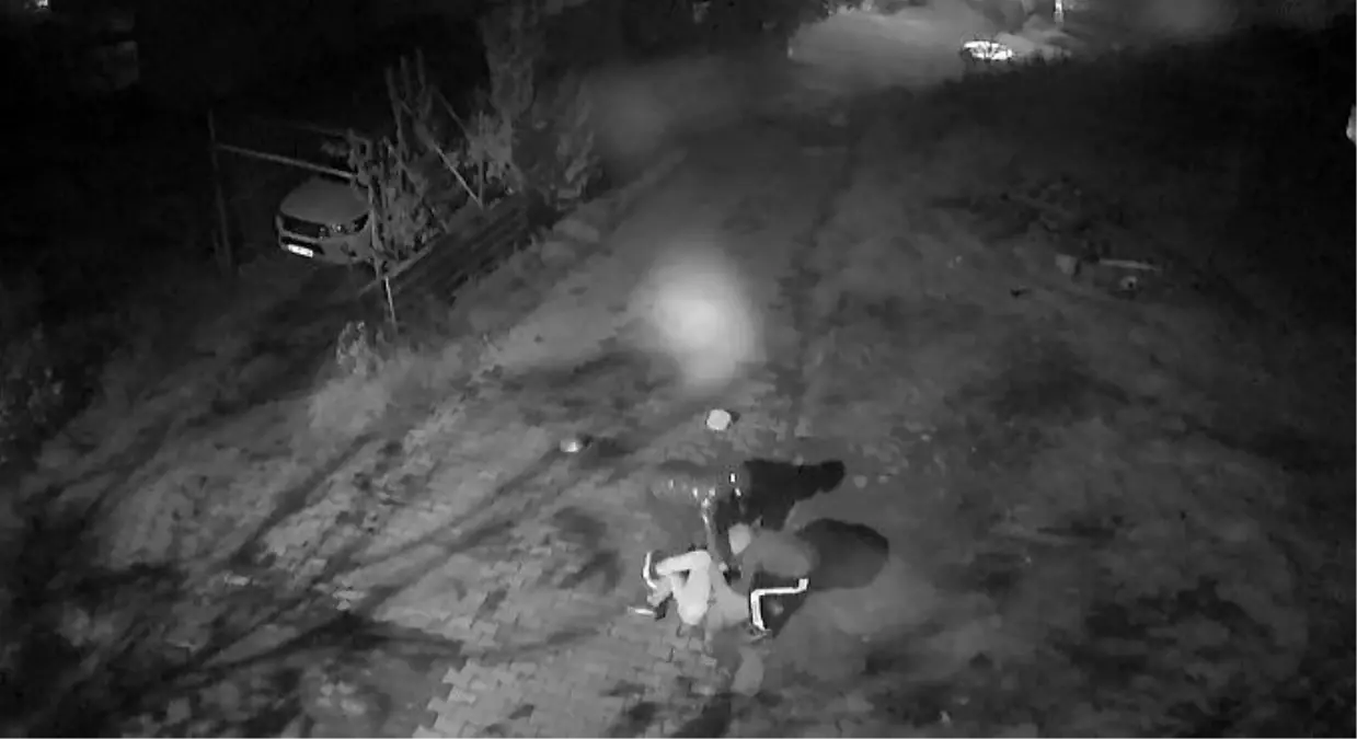 Gebze’de 74 Yaşındaki Zengin Adamın 8 Milyon Liralık Altın Çantası Gasp Edildi