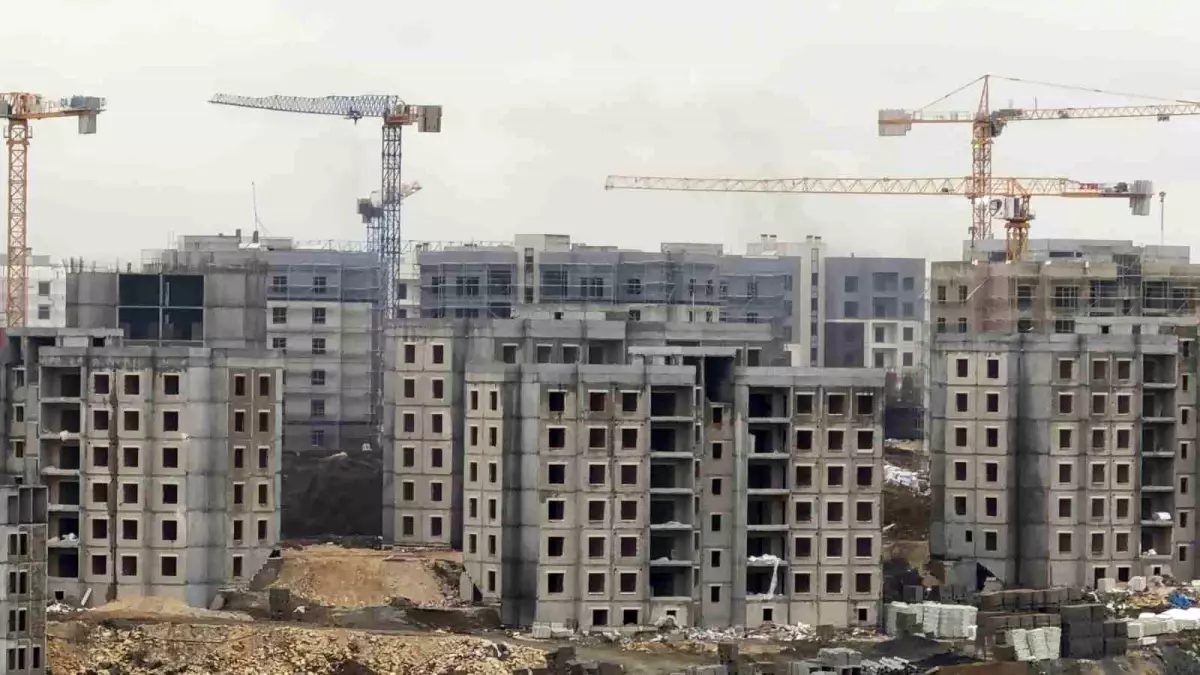 Arnavutköy’de İnşaat İşçisi Asansör Boşluğuna Düştü