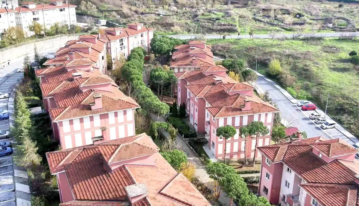 Arnavutköy’de 900 TL’lik Düşük Aidatlı Örnek Site: Taşoluk TOKİ Konutları