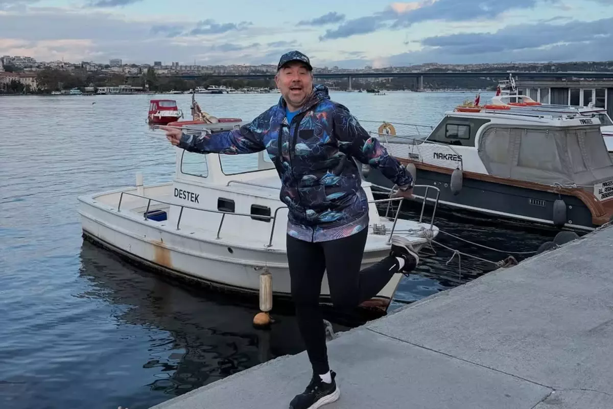 Ata Demirer’den Esprili Zayıflama Tüyosu: “İnsanın Yaptığı Hiçbir Şeyi Yemiyoruz!”