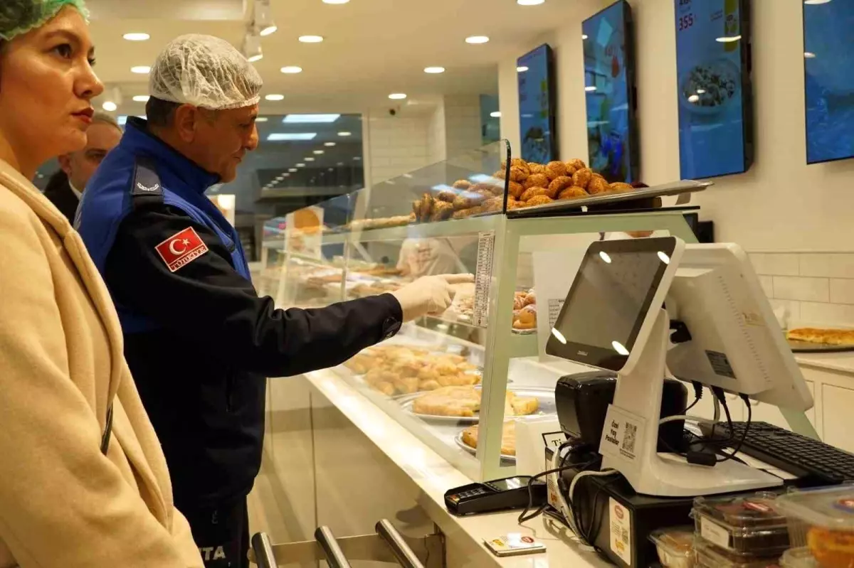 Atakum’da Gıda Denetimi: Kurallara Uymayan İşletmelere Sert Cezalar Verildi