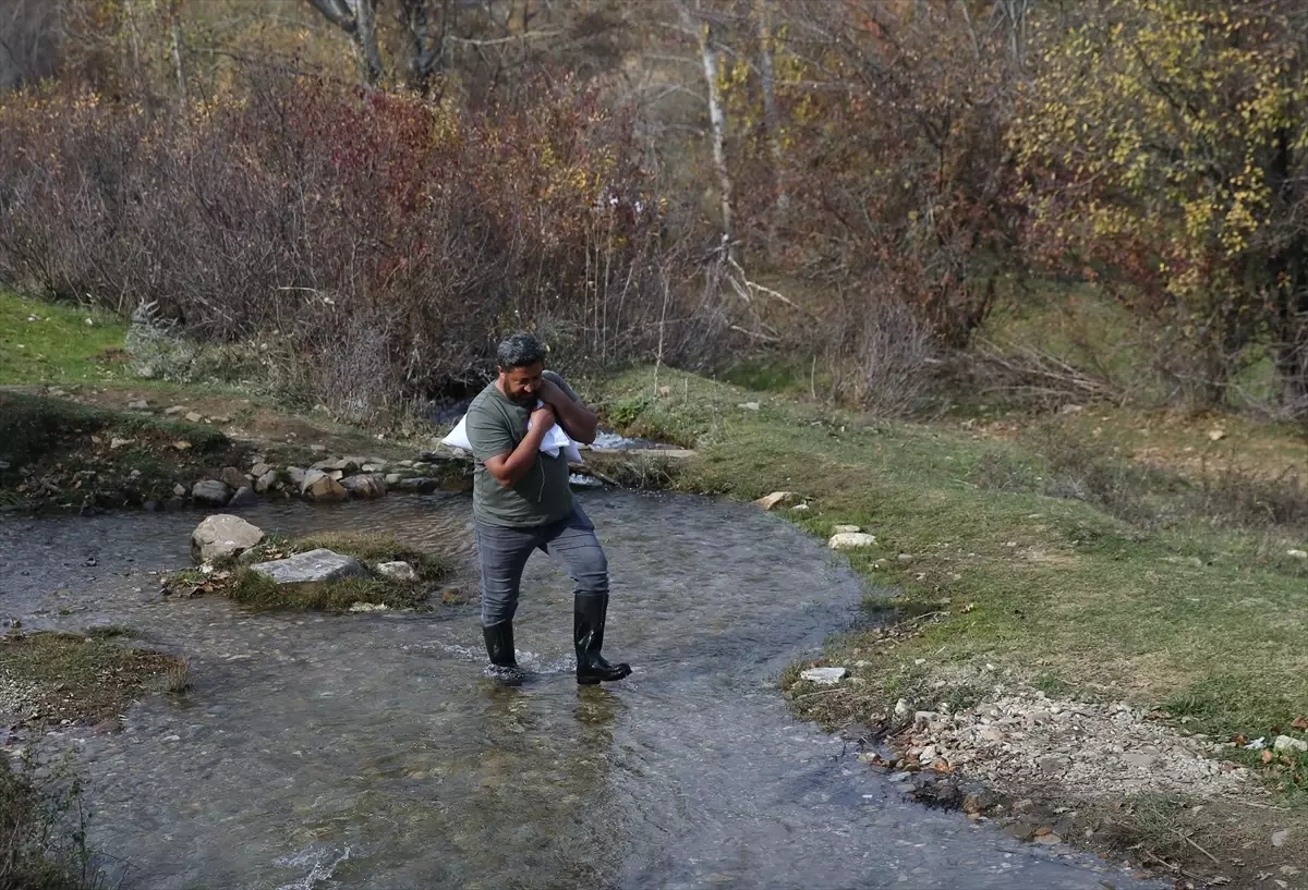 Özel’in Tarihi Değirmeni: 75 Yaşındaki Çark Ustası Bitlis’te Geleneksel Un Üretiyor