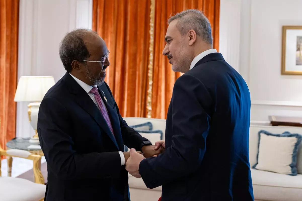 Fidan, Doha Forumu’nda Somali Cumhurbaşkanı ile Görüştü