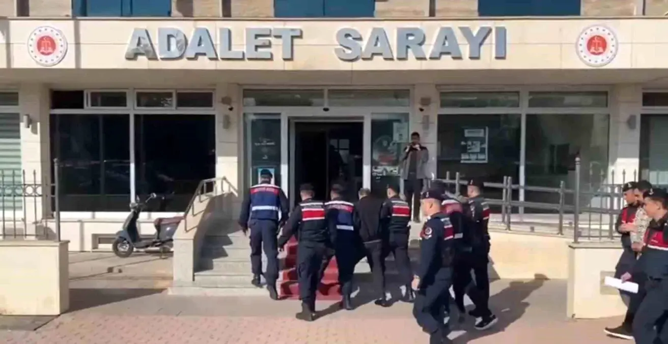 7 İlde Organize Suç Operasyonu: 67 Gözaltı