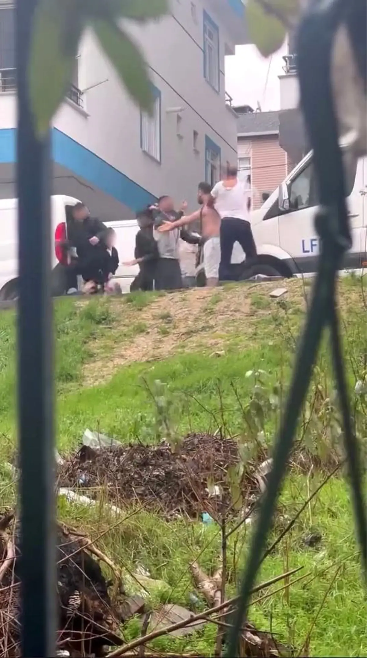 Kardeşler Arasında Kanlı Kavga