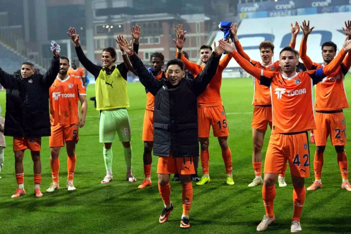 Başakşehir, Namağlup Fenerbahçe’yi Yenmek İçin Sahaya Çıkıyor