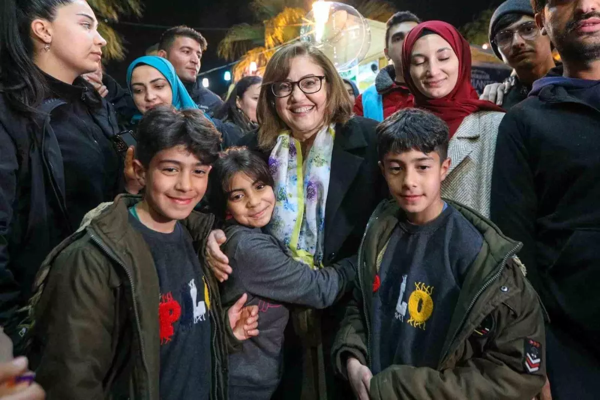 Başkan Şahin, şehir yaşamına katkı sunan büyükşehir belediye başkanları arasında birinci oldu