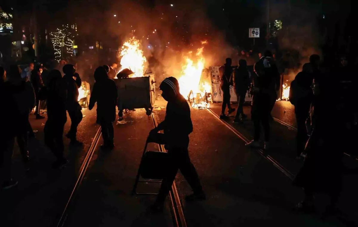 Bulgaristan’da Yolsuzluk ve Euro Geçişi Protestoları Ülkeyi Sarsıyor