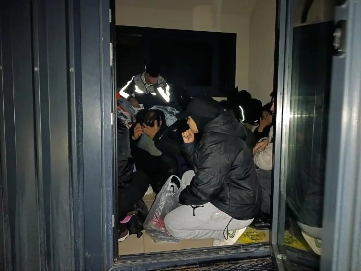 Çanakkale’de 32 Kaçak Göçmen Yakalandı – 14’ü Çocuk!