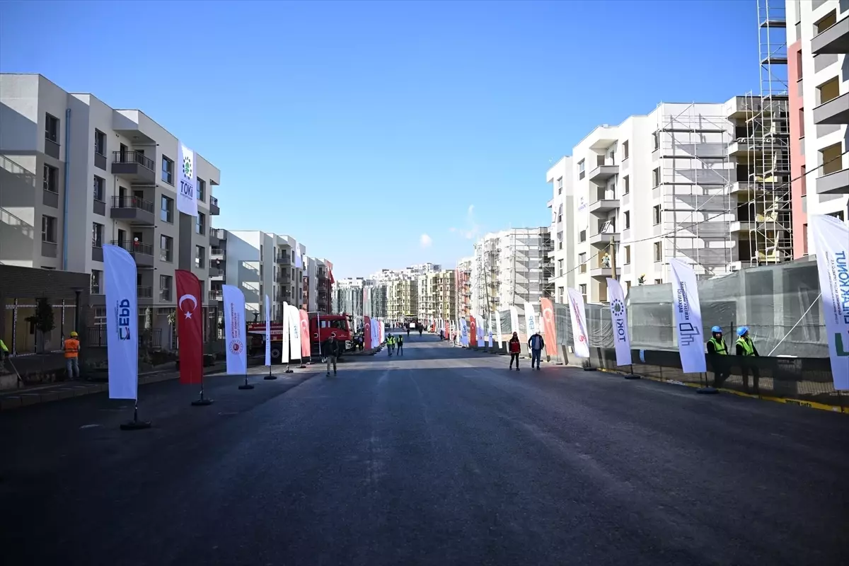 Hızla Konut Seferberliği Devam Ediyor: 74 Bin Yeni Ev 2025’te Teslim Edilecek