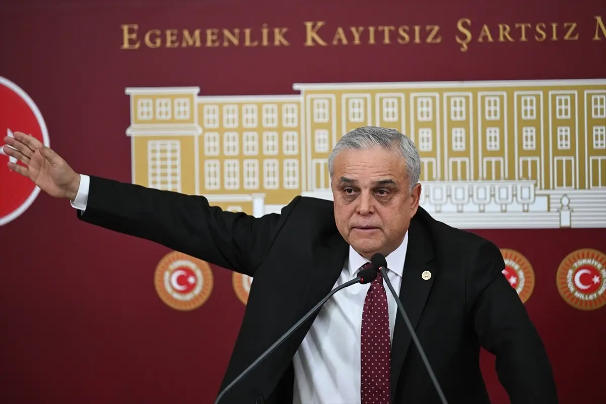 CHP Mersin Milletvekili Hasan Ufuk Çakır İstifa Etti