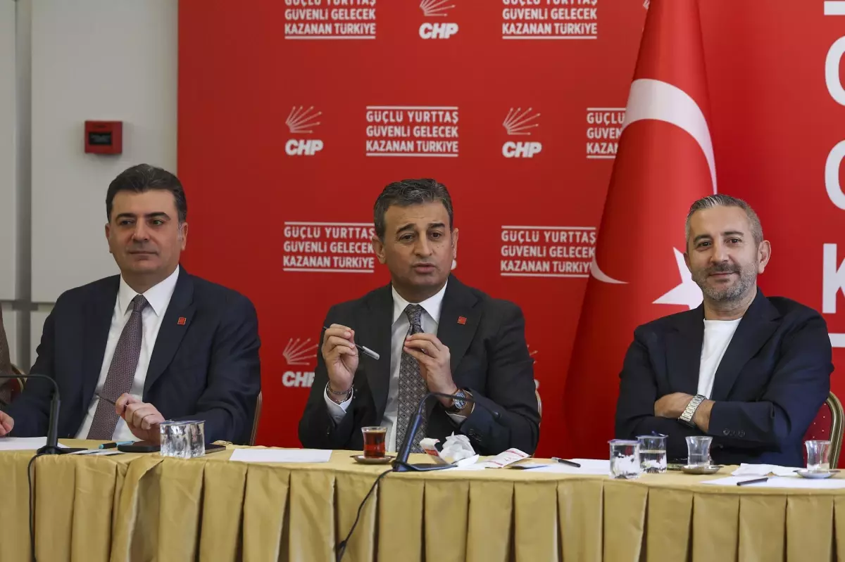 CHP’den İhraç Talebi Açıklaması: Zeynel Emre’den Sert Açıklamalar