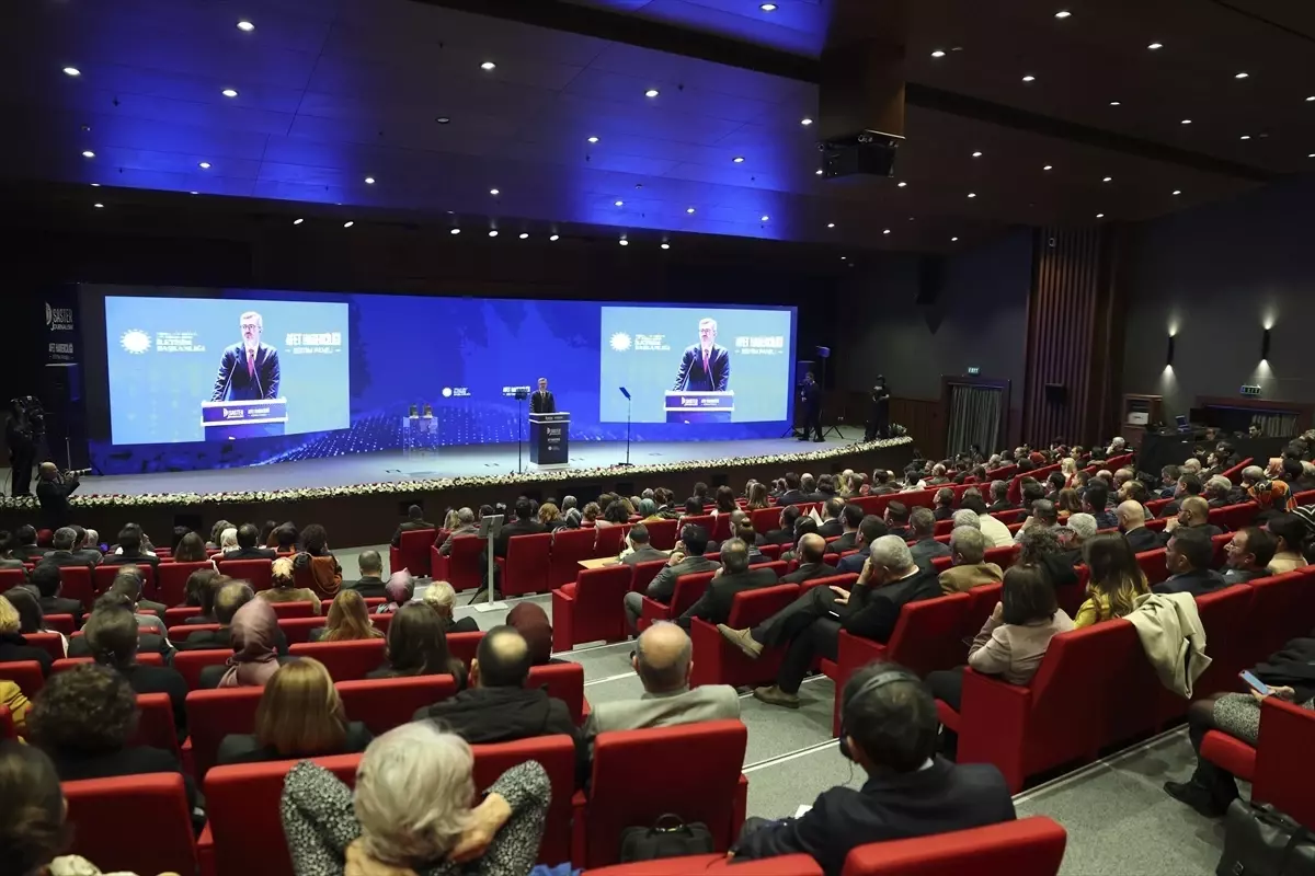 Cumhurbaşkanlığı İletişim Başkanı Duran, Afet Haberciliği Eğitim Paneli’nde Önemli Açıklamalarda Bulundu