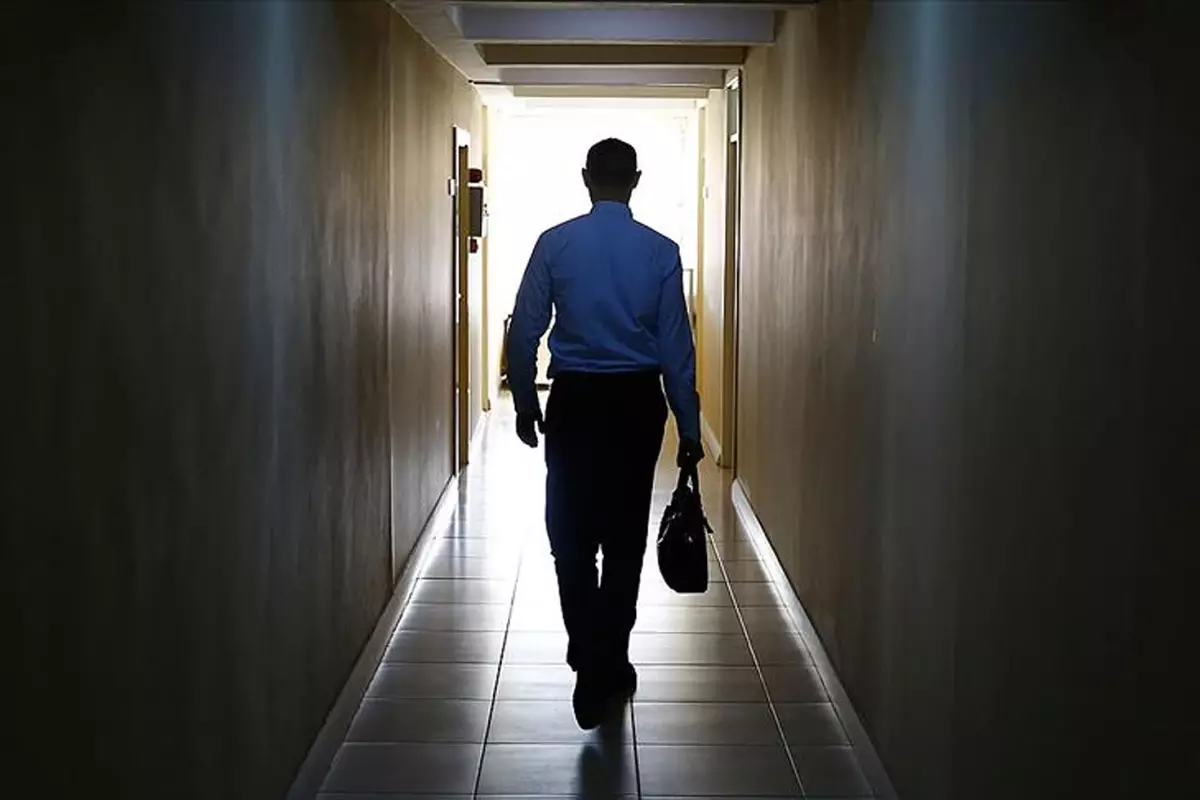 Dev banka 10 bin kişiyi işten çıkarıyor