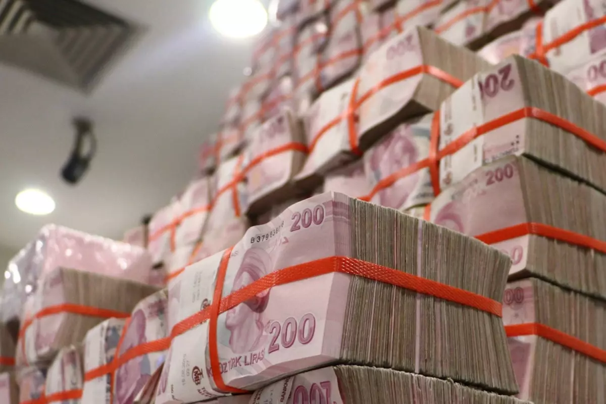 Dev Operasyon! 2 Milyar TL’lik Servete El Konuldu