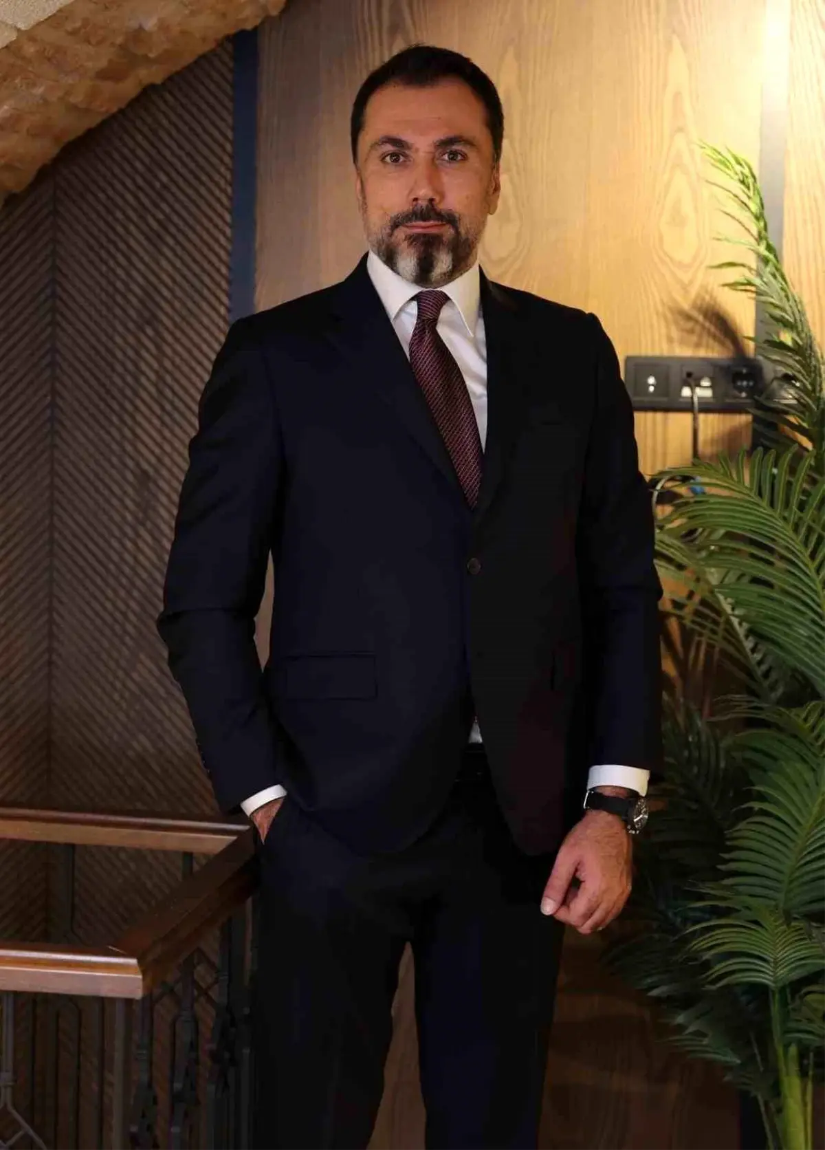 Altın 2025’te 4.200 Dolarla Yeni Bir Döneme Giriş Yaptı