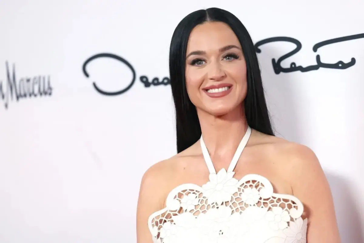 Dünyaca Ünlü Şarkıcı Katty Perry, Eski Başbakan Justin Trudeau ile Birlikte Olduğunu Resmen Açıkladı