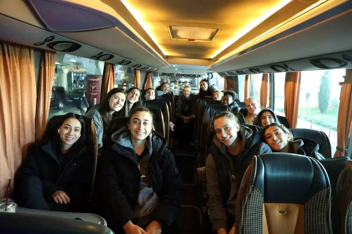 Eczacıbaşı Dynavit Olympiakos ile karşılaşıyor