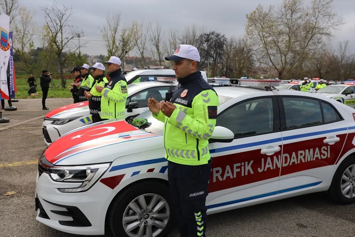 Edirne’ye 82 Yeni Güvenlik Aracı
