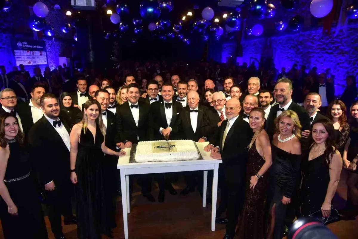 EGİAD 35. Yılını Görkemli Bir Geceyle ve Gelecek Vizyonuyla Kutladı