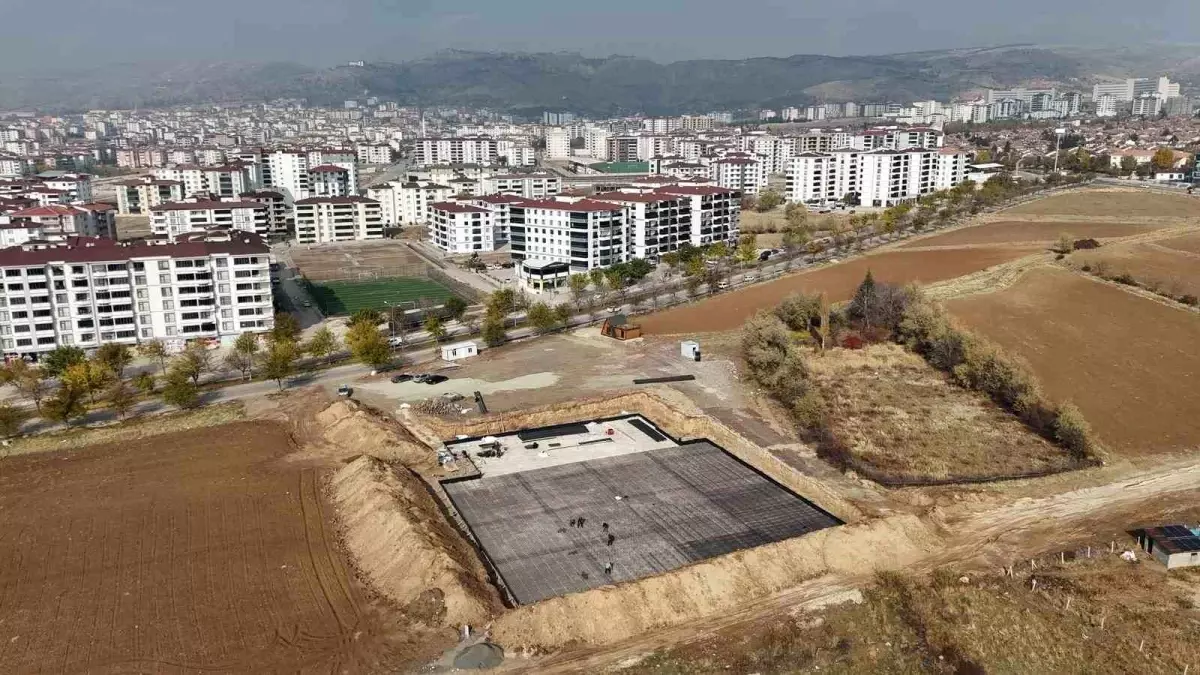 Elazığ’a Yarı Olimpik Yüzme Havuzu