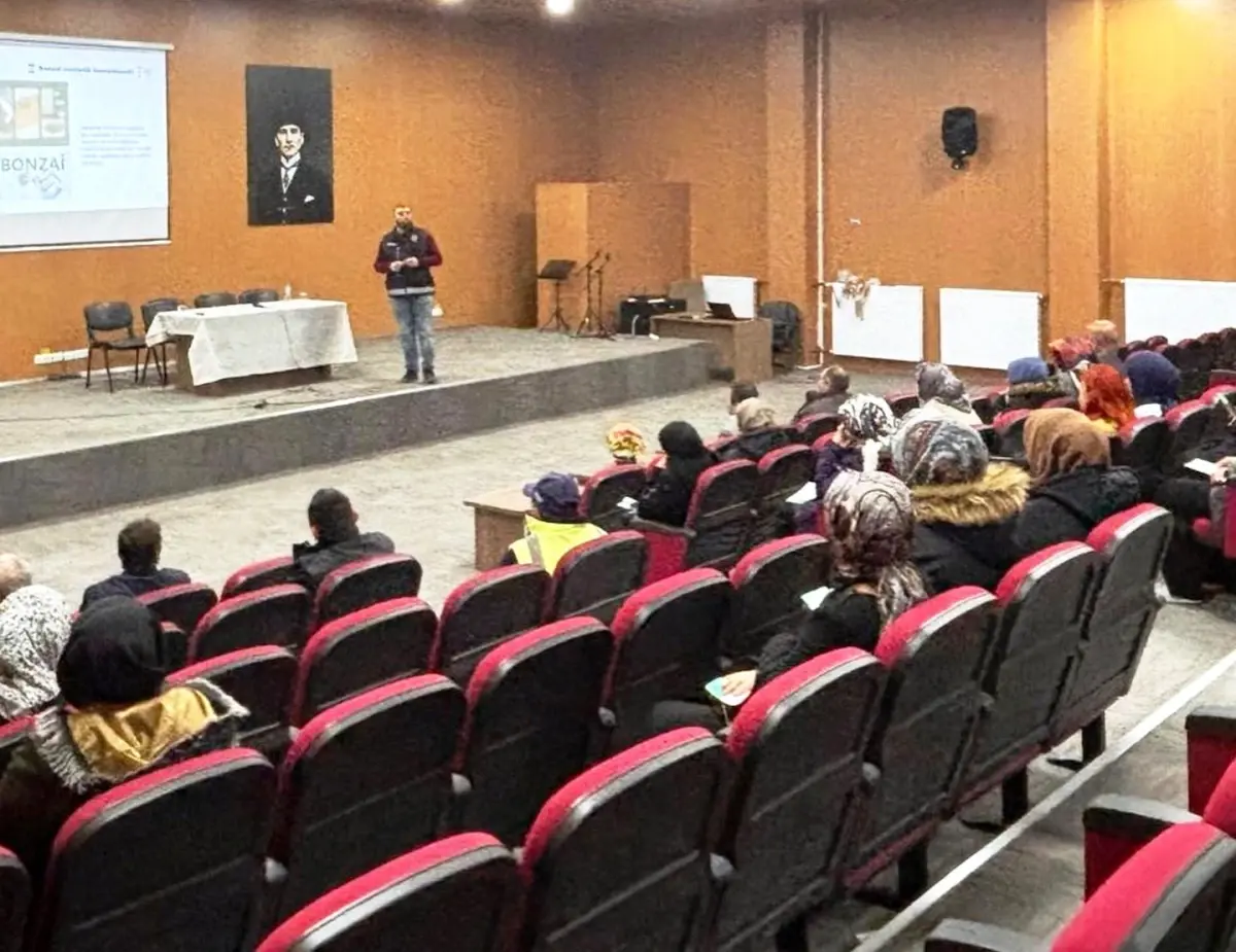 Kütahya’da Uyuşturucu Bilgilendirme Eğitimi