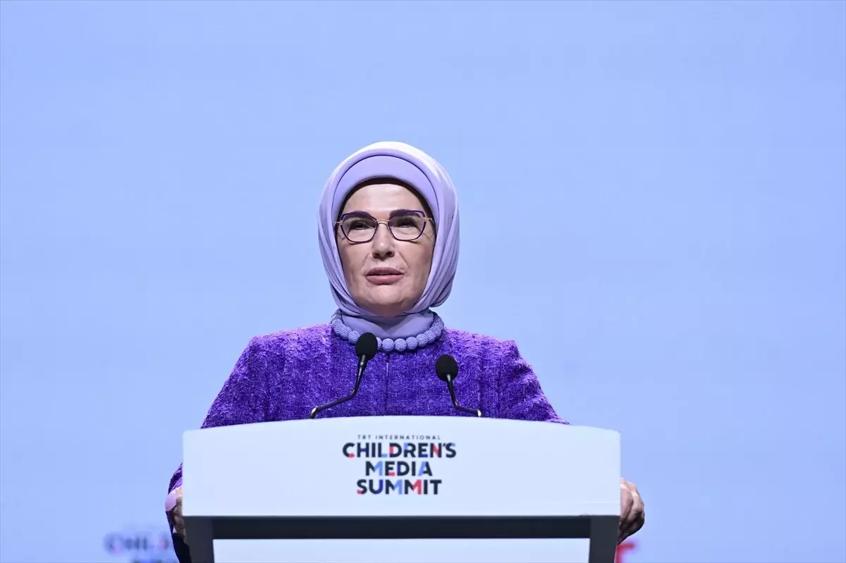 Emine Erdoğan, TRT Uluslararası Çocuk Medyası Zirvesi’nde Dijital Ekran Süresi Uyarısıyla Gündemi Salladı
