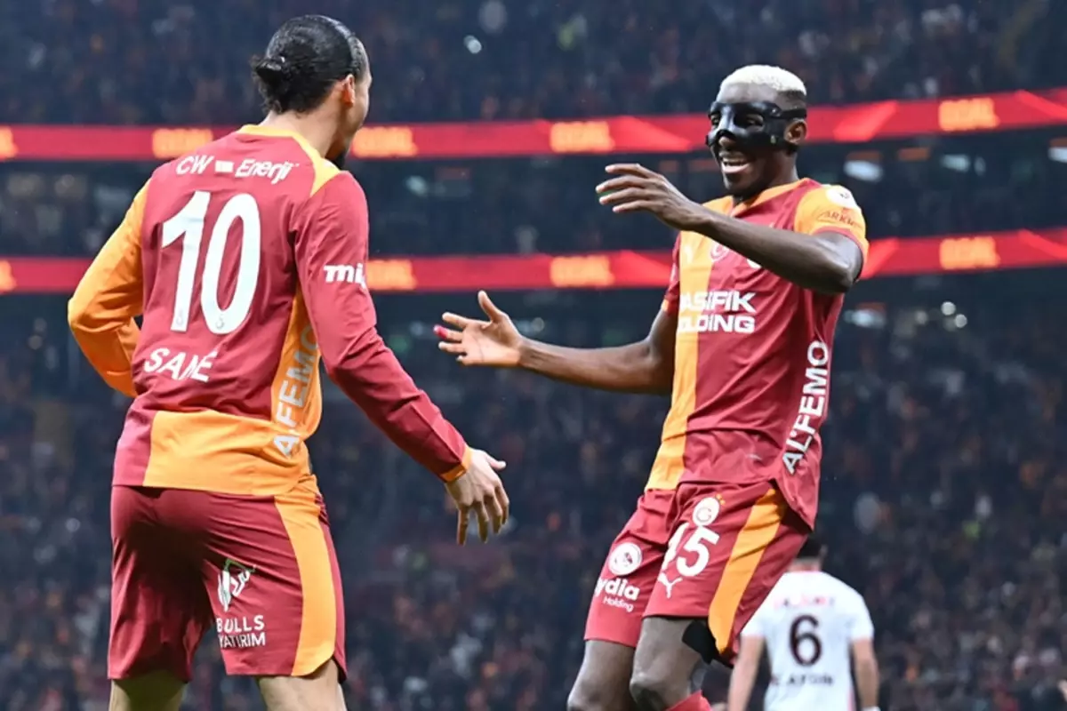 Galatasaray, Samsunspor’un 3 Aylık Yenilmezlik Serisini Uzatmalarla Kırdı!