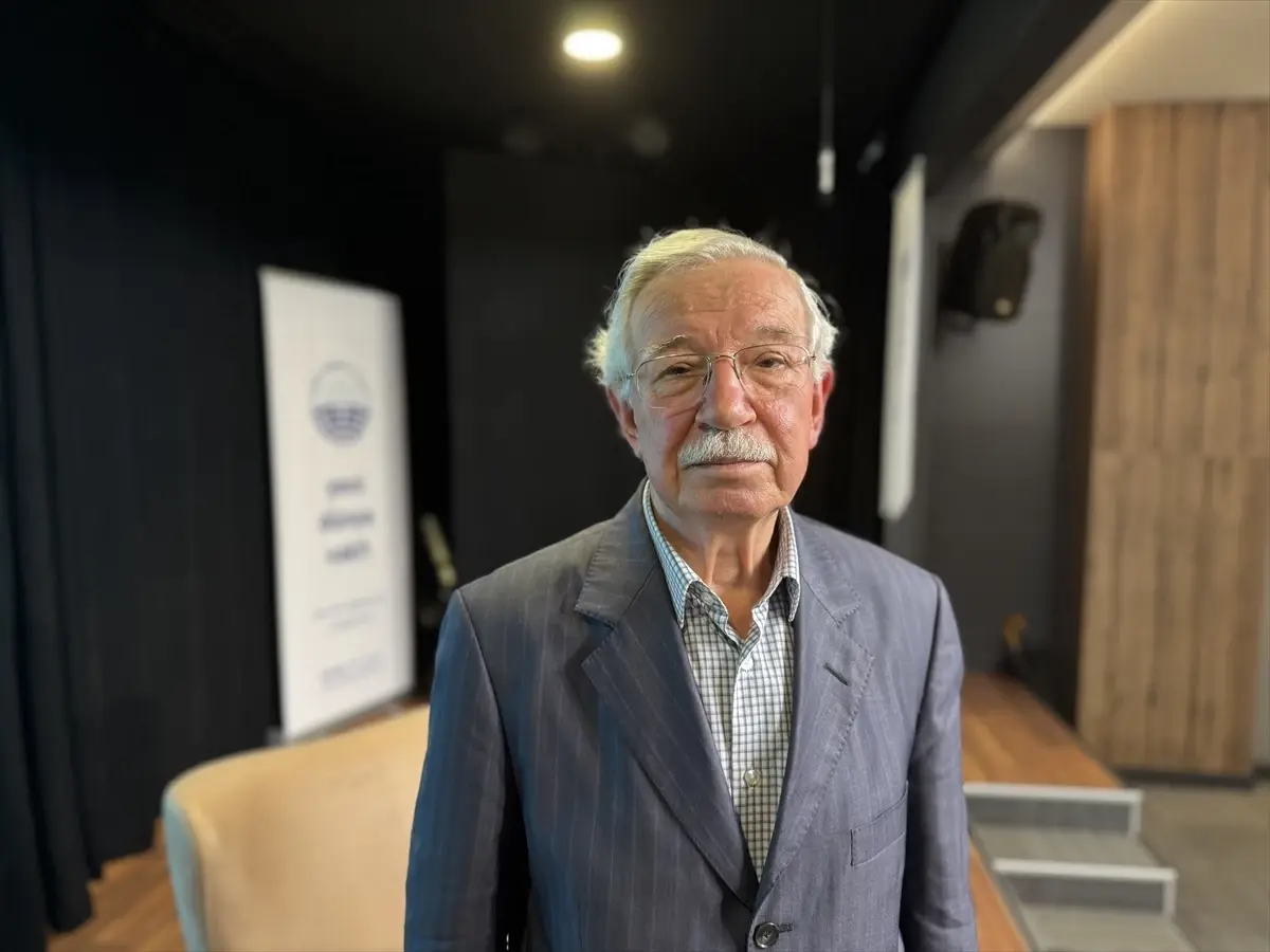 Gazeteci ve Yazar Eşref Edip Fergan, Eyüpsultan’da Şehitlikte Anıldı