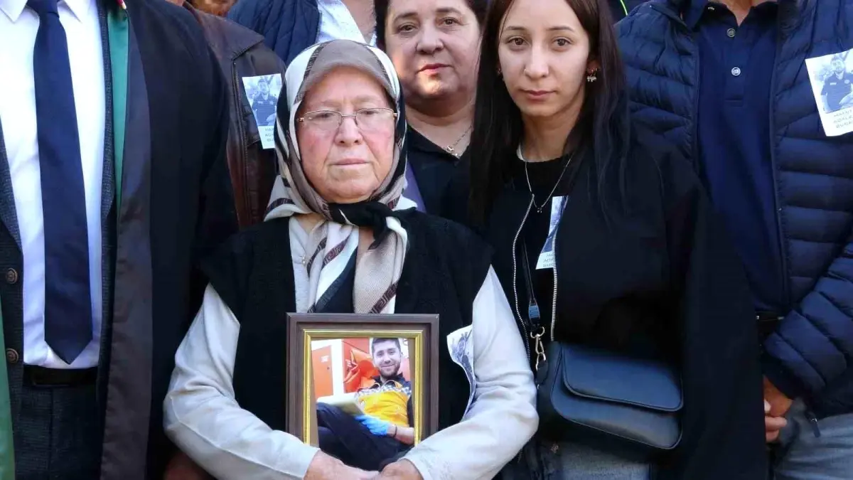 Antalya’da Paramedik Hamit Aras’ın Ölümüne Yol Açan Cinayet Davası Başladı