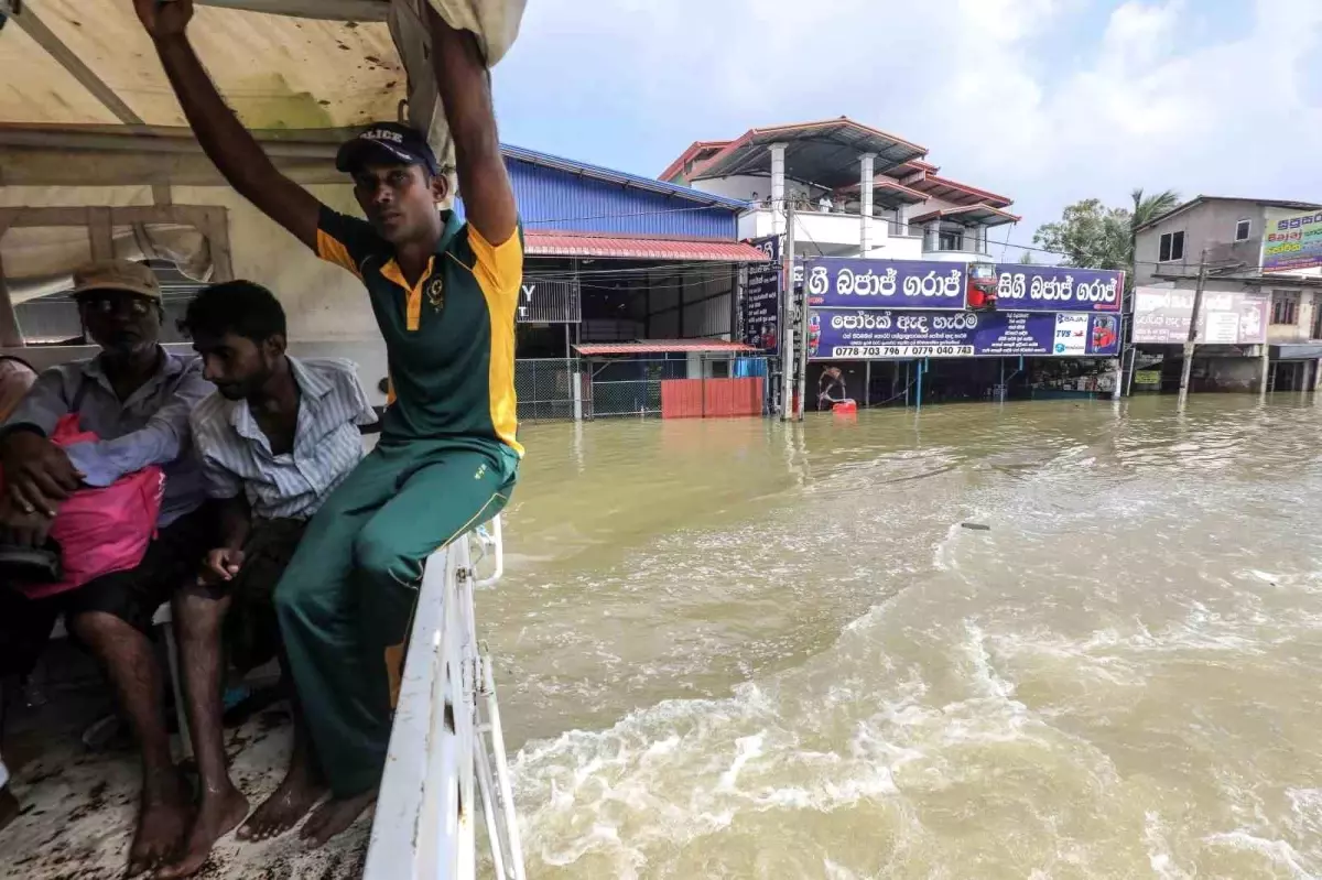 Güney Asya’da Sel Felaketi: Can Kaybı 1400’ü Geçti