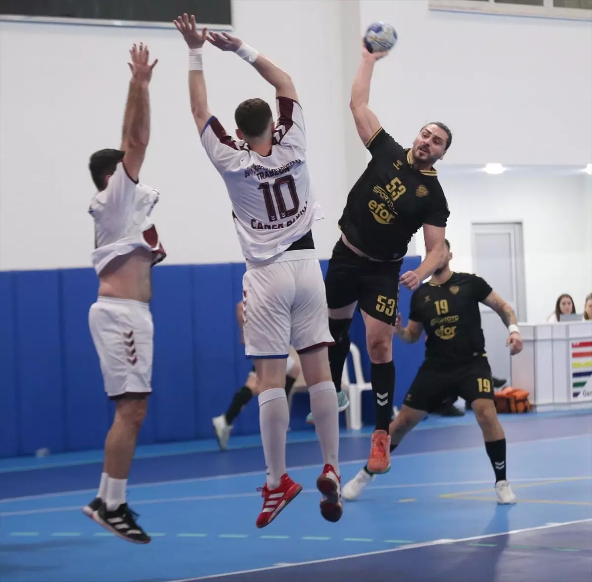 Trabzon Büyükşehir Belediyespor, Güneysuspor’u 34-31 Mağlup Etti