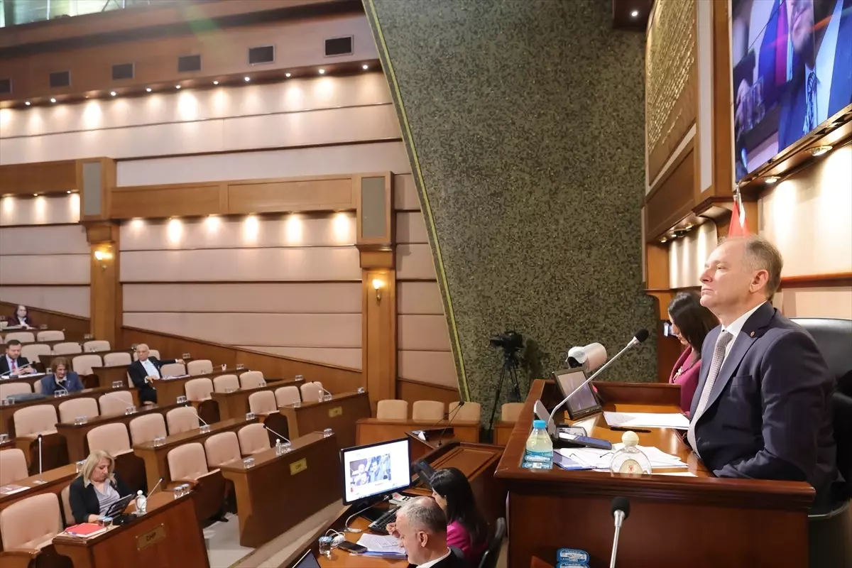 İBB 2024 Sayıştay Raporu: Borç Krizi ve 131 Usulsüzlük Açığa Çıktı