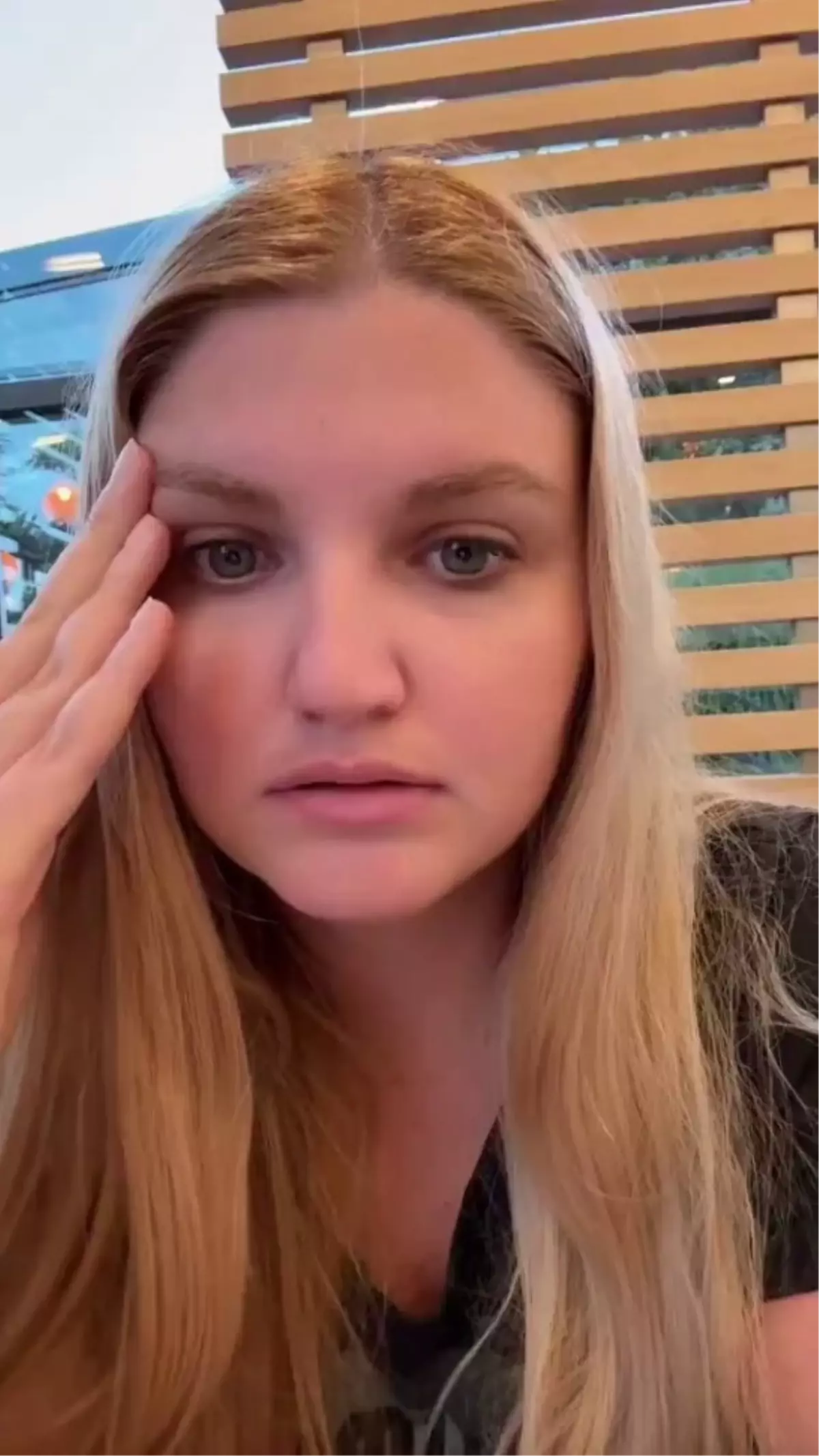 İki hamburgere ödediği fiyat dudak uçuklattı