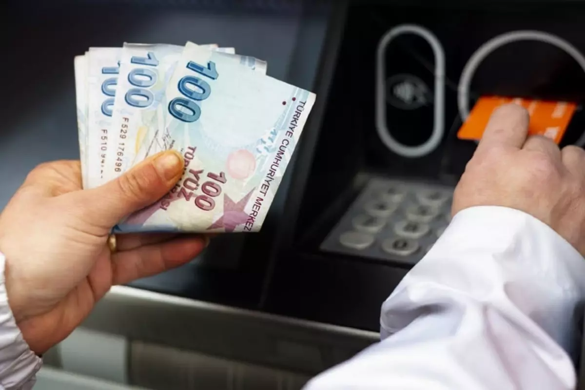 Karttan nakit avans çekenler yandı! Bankalar “yüksek risk işareti” olarak değerlendiriyor