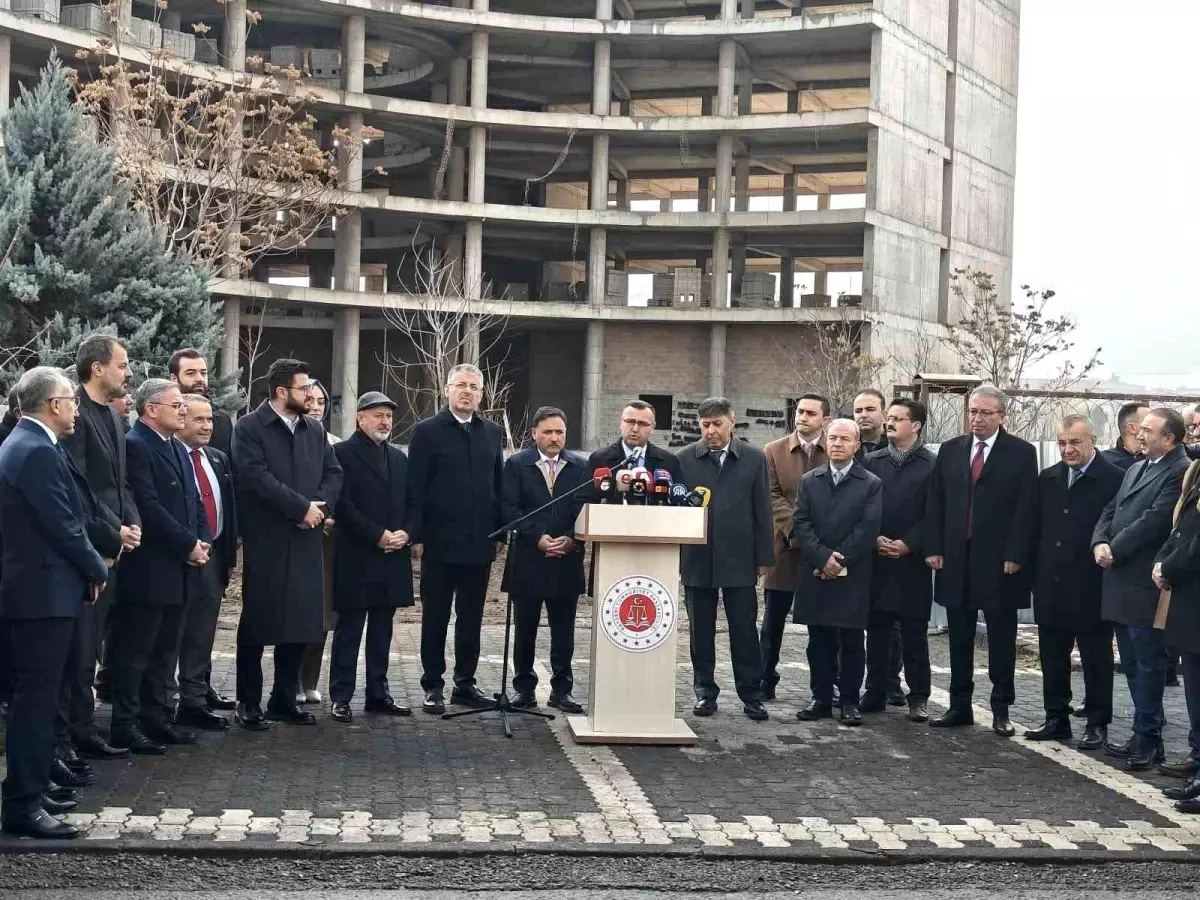 Kayseri Adliyesi’nin Yeni Ek Hizmet Binası Resmi Açılışta Tanıtıldı