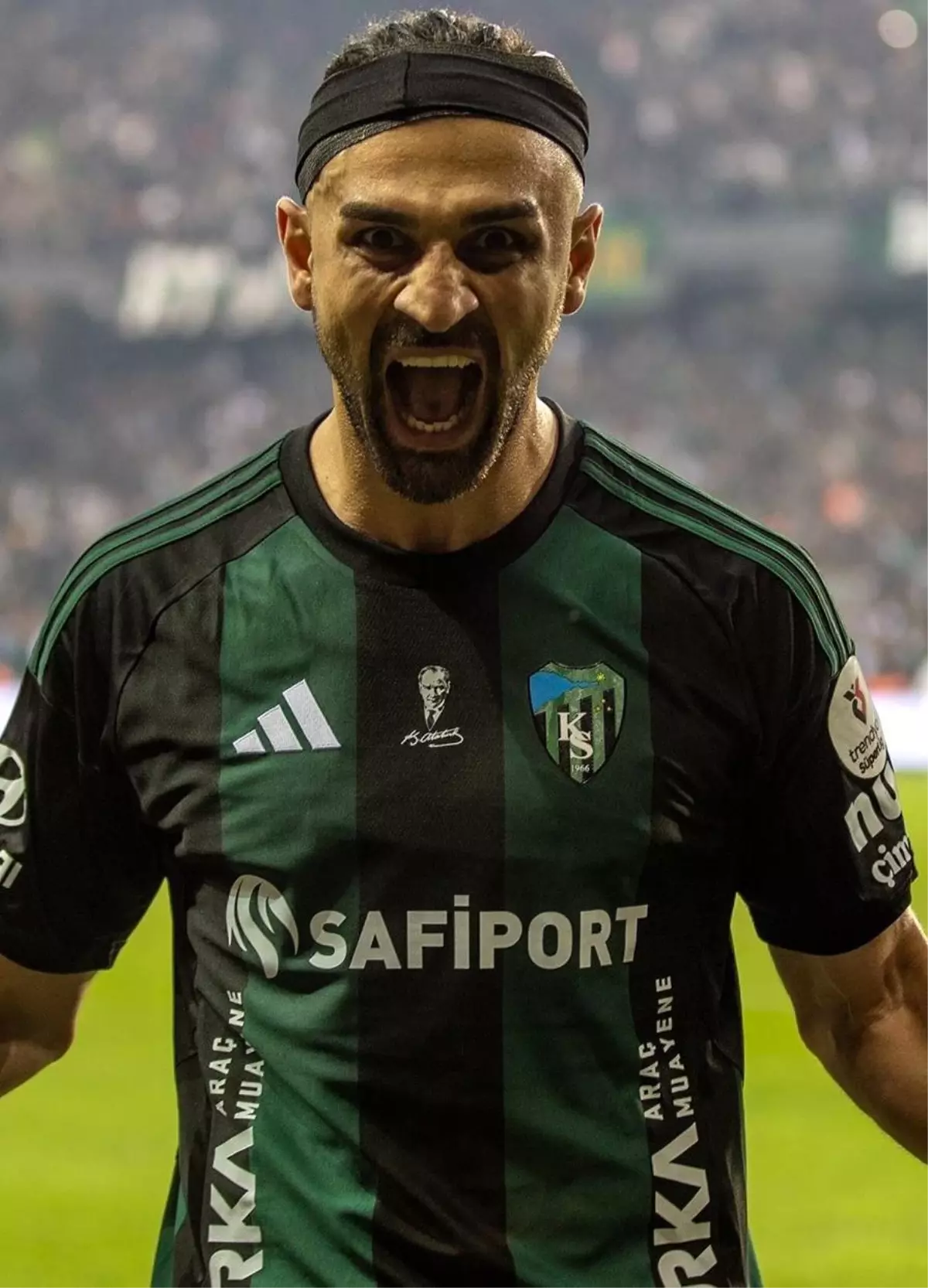 Kocaelisporlu Serdar Dursun’a Taraftarların Sert Tepkisi!