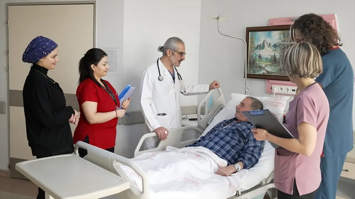 Yüksekten Düşen Hasta, Yenilikçi Endovasküler Müdahale ile Hayata Döndü