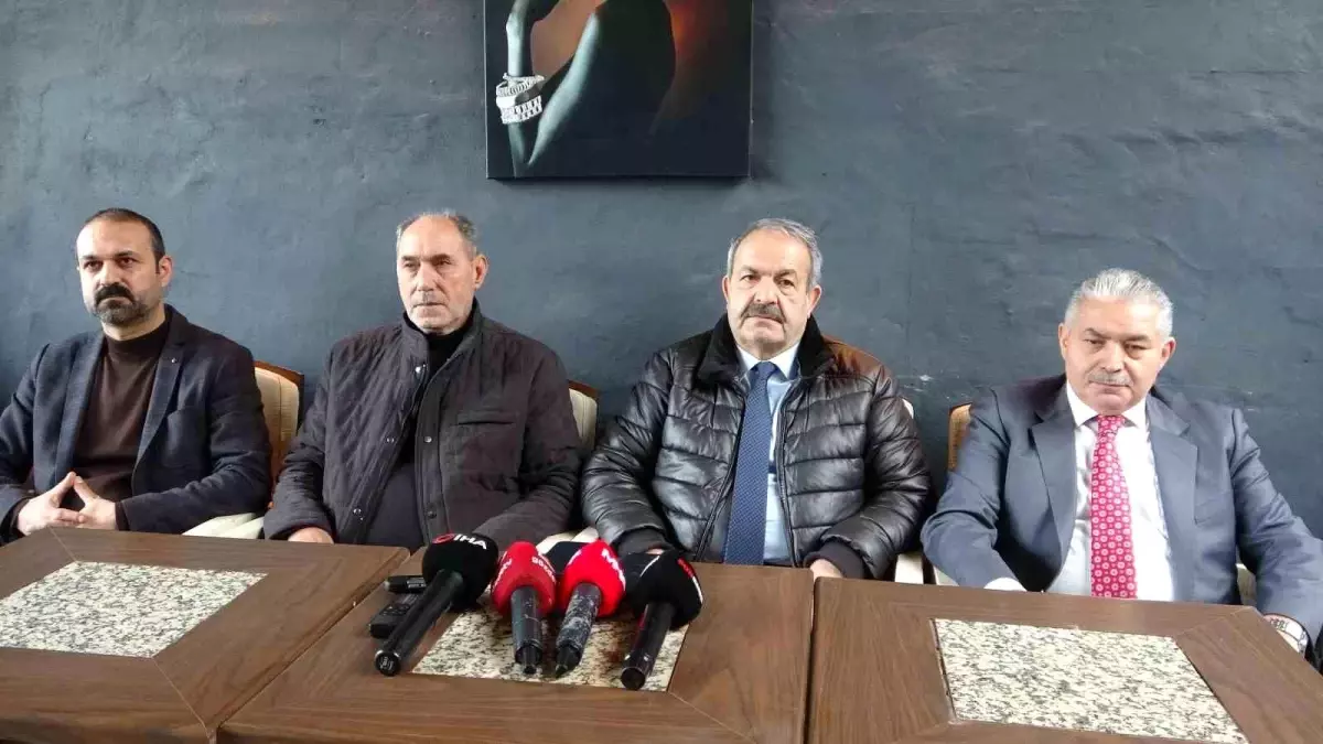 Yeşilyurtspor’da Cezalı Futbolcu Krizi: 10 Oyuncu Takımdan Uzaklaştırıldı