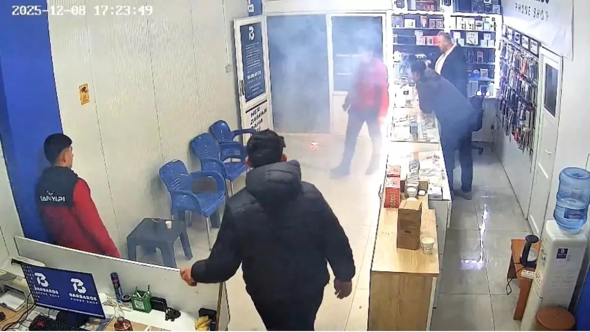 Midyat’ta Telefon Alev Aldı