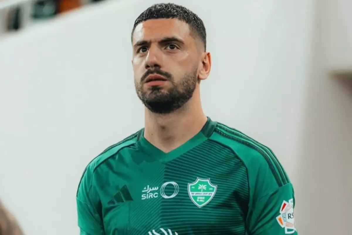 Merih Demiral 3 yıllık imzayı attı