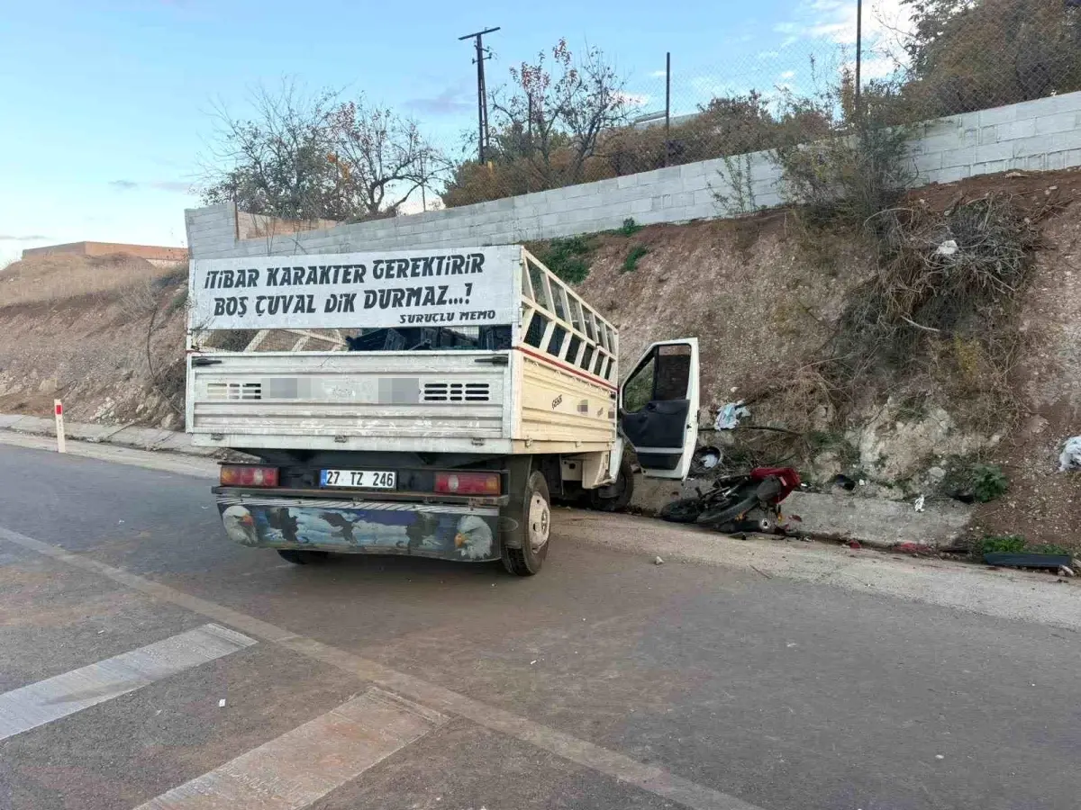 Birecik’te motosiklet‑kamyonet kazası: 1 ölü