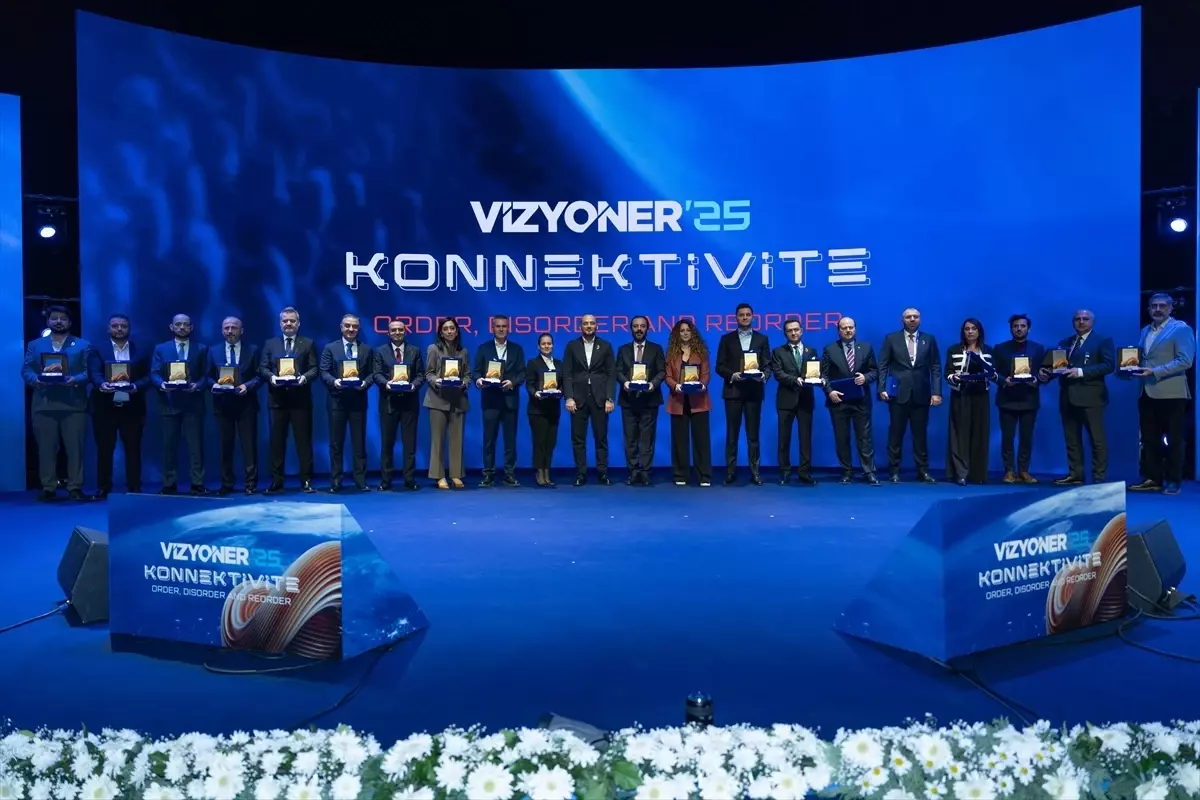 MÜSİAD Vizyoner’25 Zirvesi Büyük Finaliyle Son Buldu, Gazze’ye Yardım Açıklandı