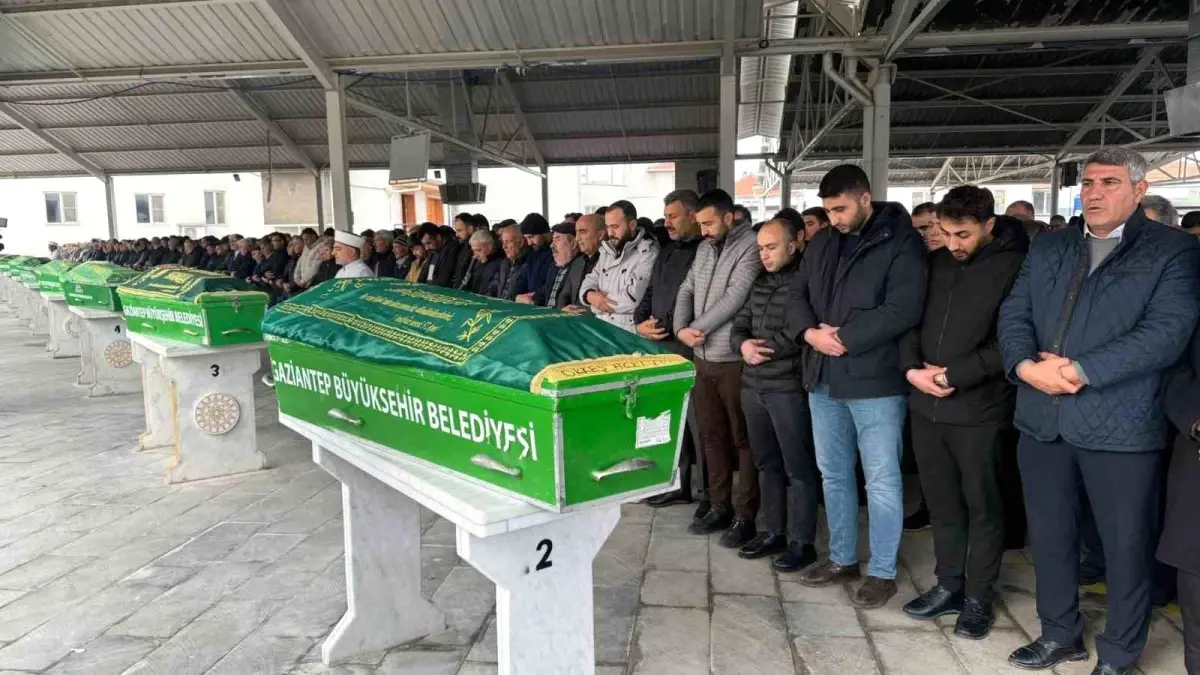 Otobüs Kazasında 3 Kişi Hayatını Kaybetti: Gaziantep’te Son Yolculukları Gerçekleşti