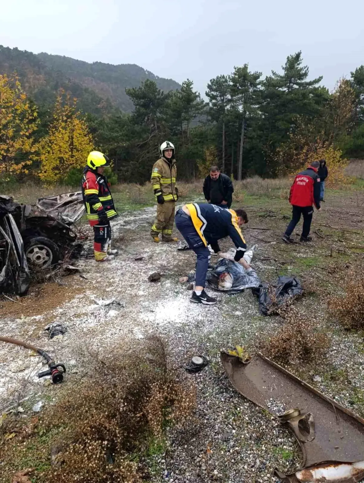 Balıkesir’de Kaza: Tır ile Otomobil Çarpıştı, Sürücü Ağır Yaralı